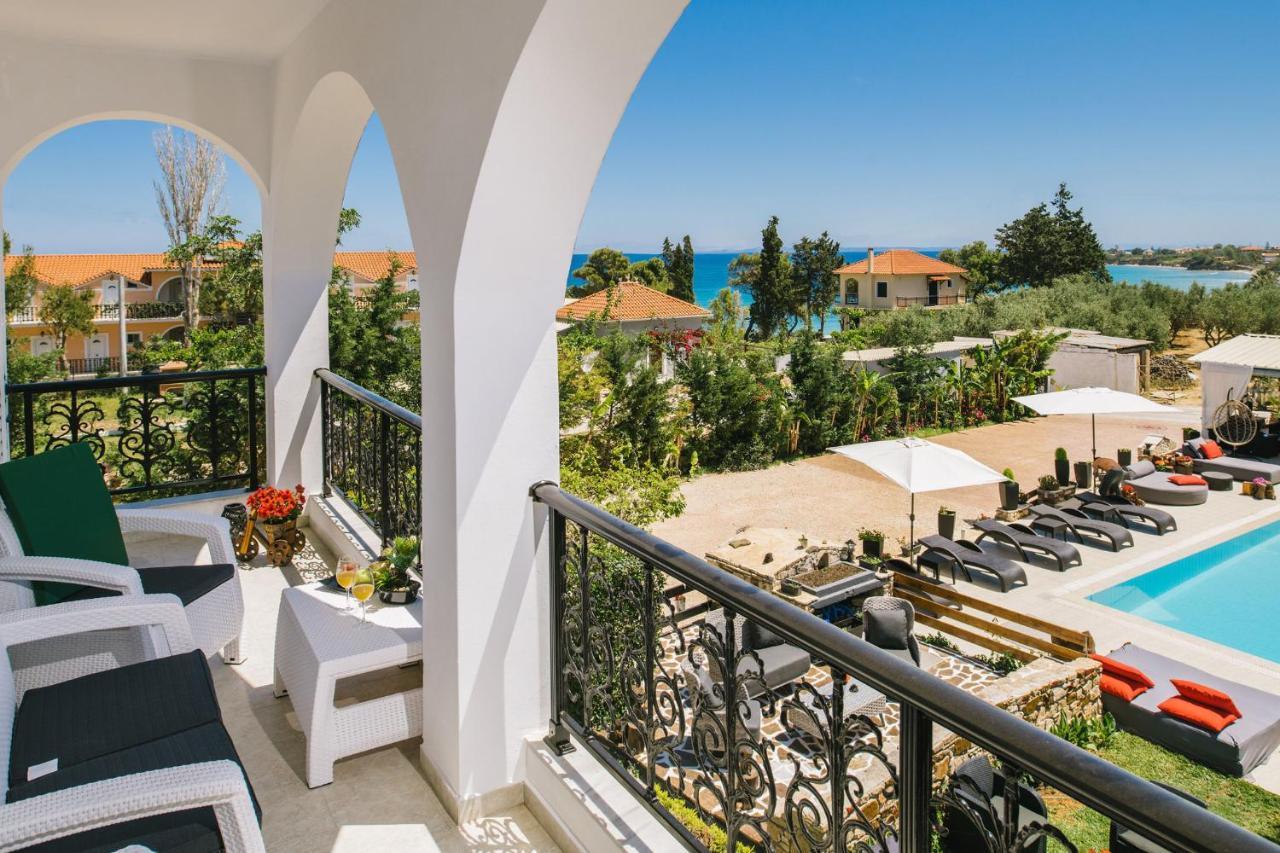 Villa Corali Apartments Sea Breath & Pool Amoudi Exteriör bild