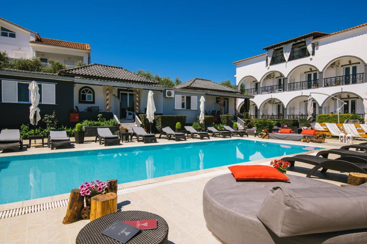 Villa Corali Apartments Sea Breath & Pool Amoudi Exteriör bild