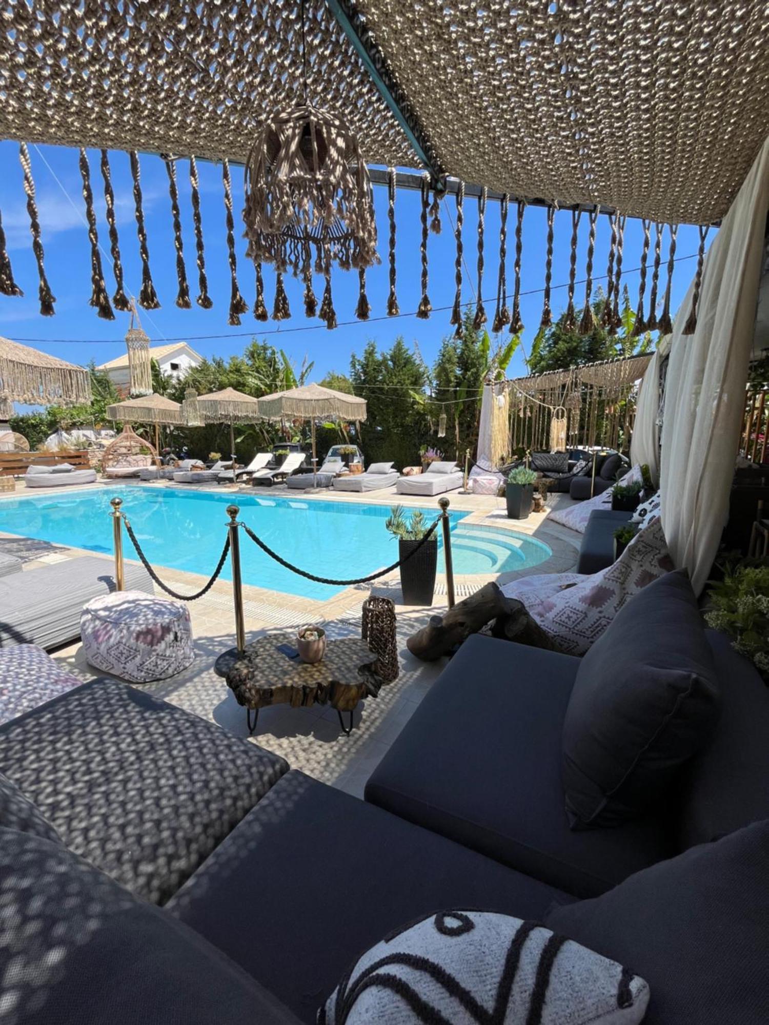 Villa Corali Apartments Sea Breath & Pool Amoudi Exteriör bild